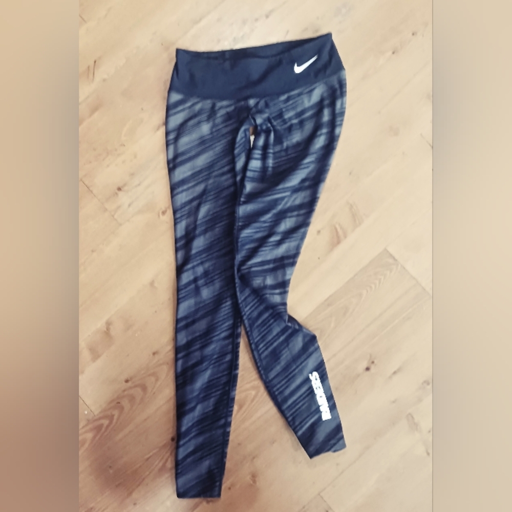 Nike Raiders Black Striped Women's Leggings